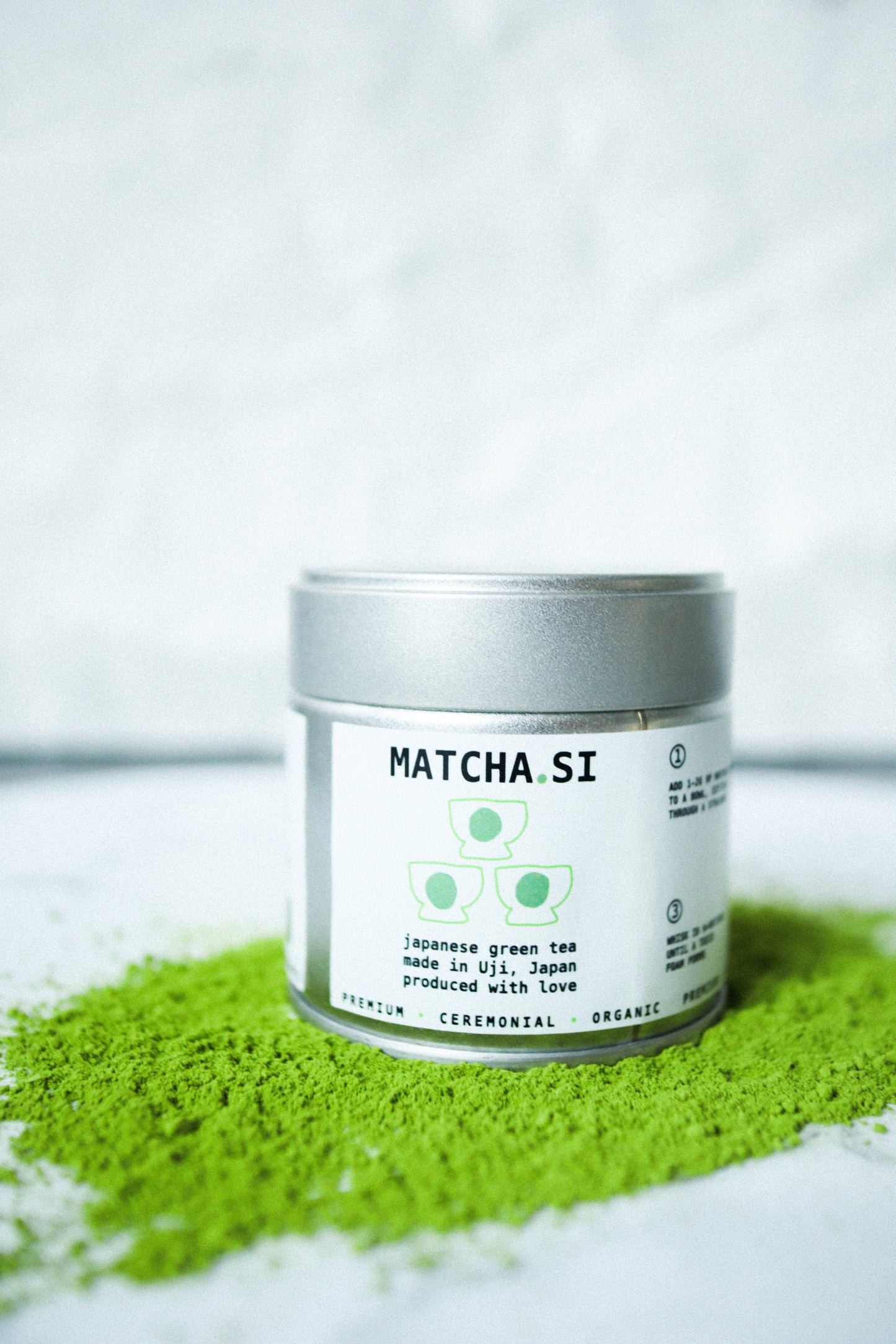 Ease Matcha у стакленој тегли